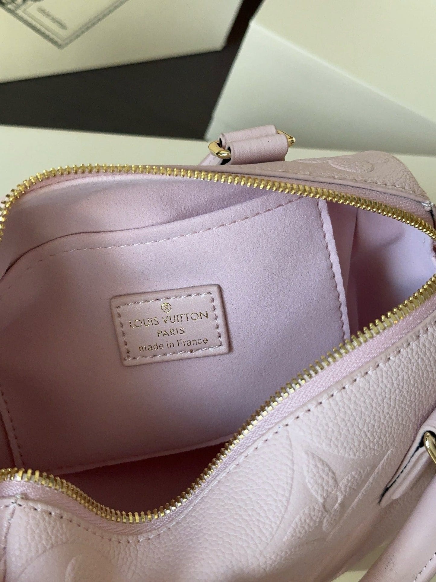 Louis Vuitton Speedy Bandoulière 20