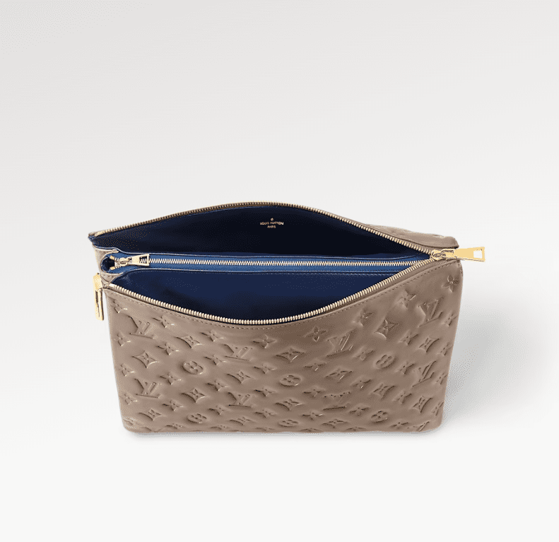 Louis Vuitton M21276 Coussin MM