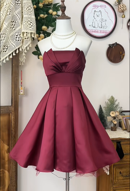 Vintage Burgundy Strapless Satin Pleated A Line Homecoming Dress Cocktail Dress S332