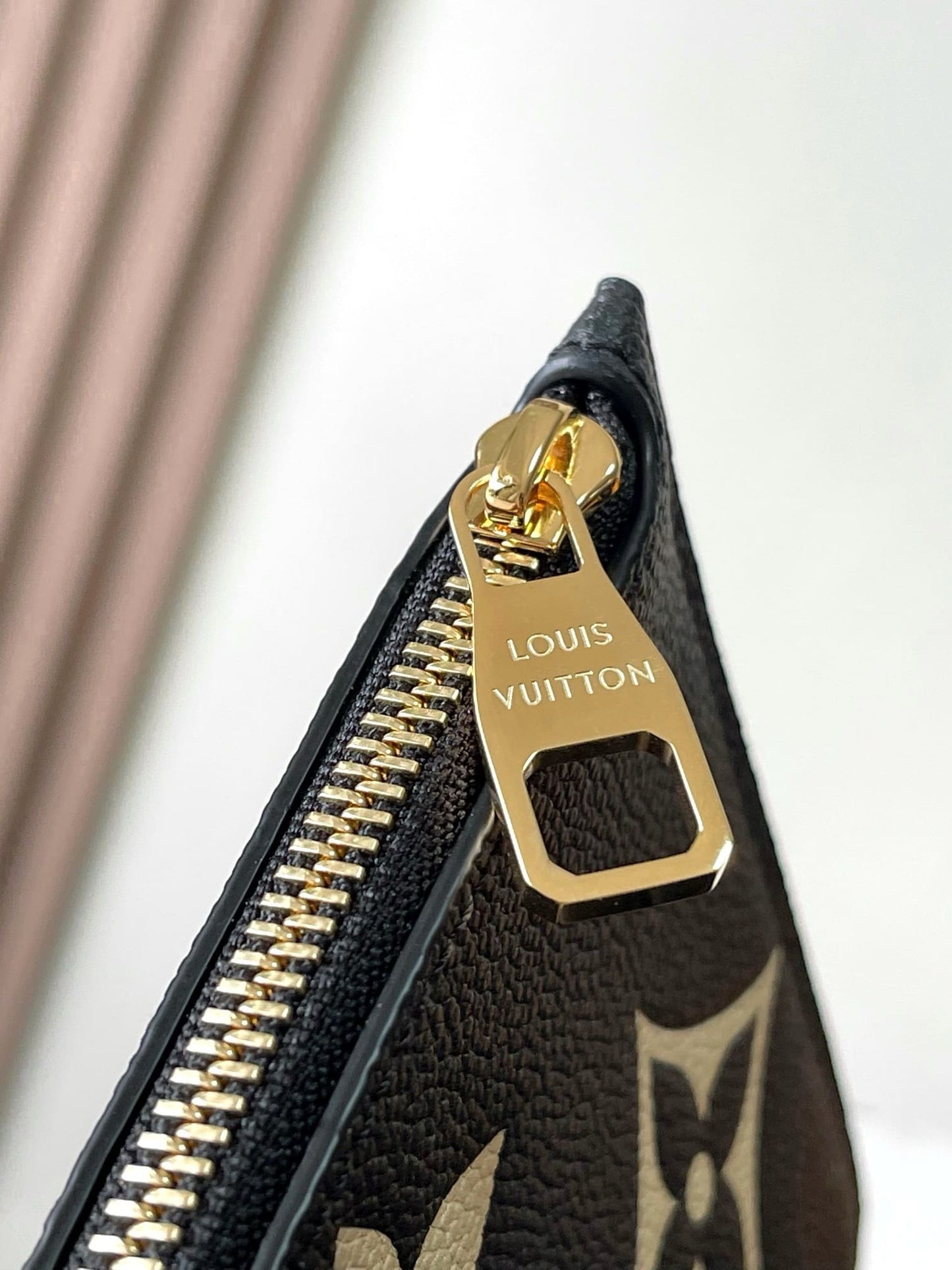 Louis Vuitton M58907 Neverfull MM