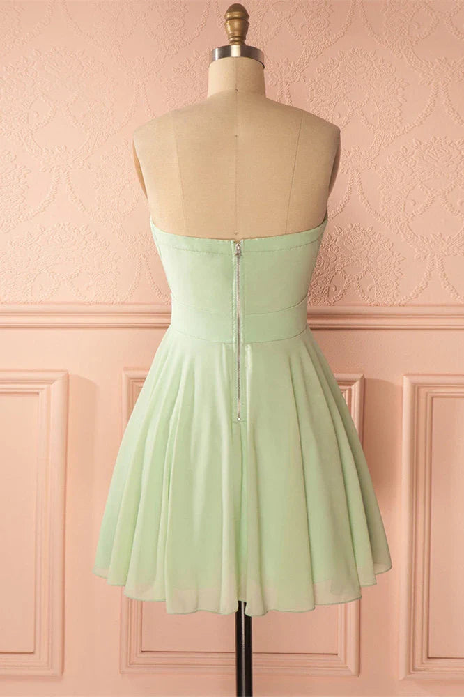 Sage Green Strapless Short A-line Party Dress Homecoming Dresses fg3726