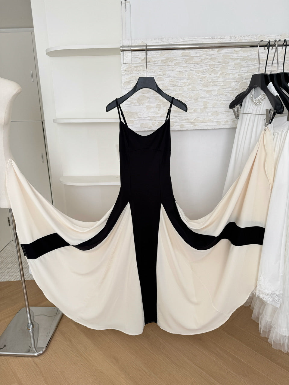 Sexy A line Spaghetti Straps Black Midi Summer Dress Holiday Party Black Birthday Outfits For Women DP0149