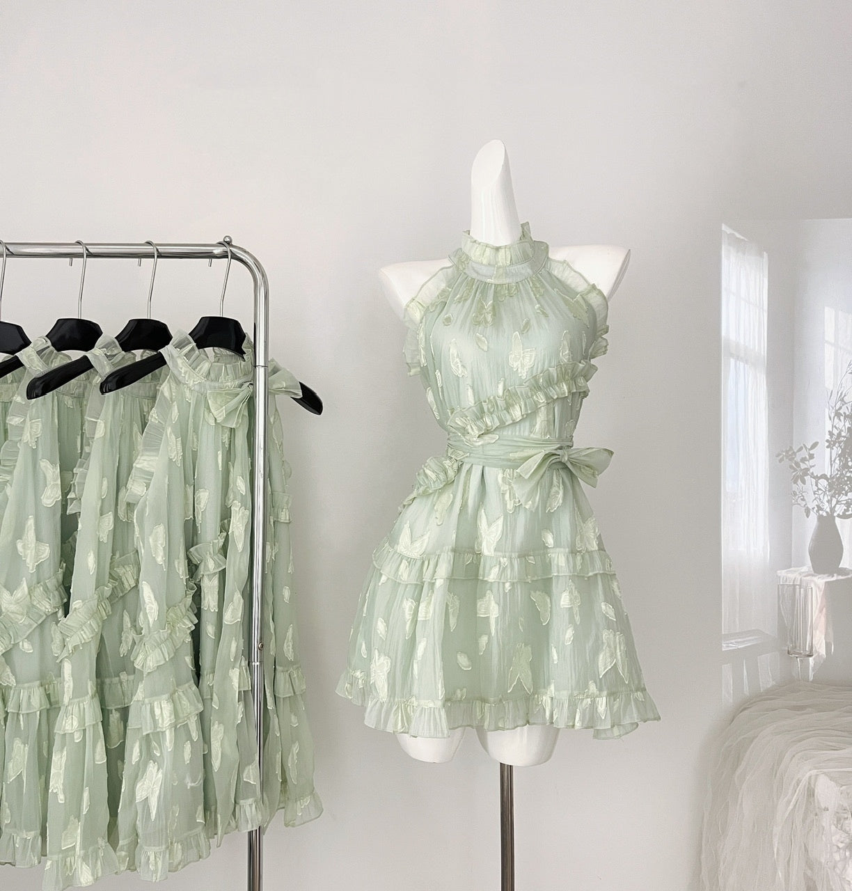 Sweet A Line Halter Green Floral Summer Short Women Summer Holiday Dresses DP0020