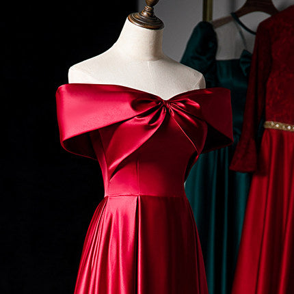 A line Burgundy Satin Prom Dresses SH170