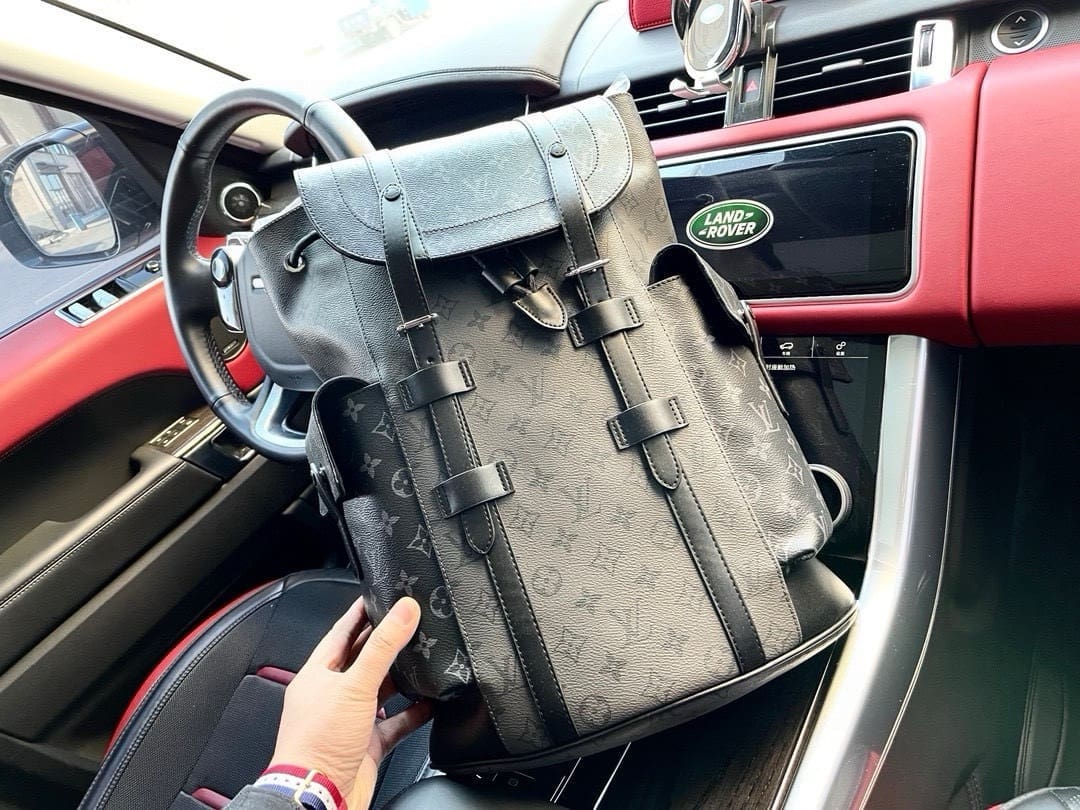 Louis Vuitton M45419 Christopher MM