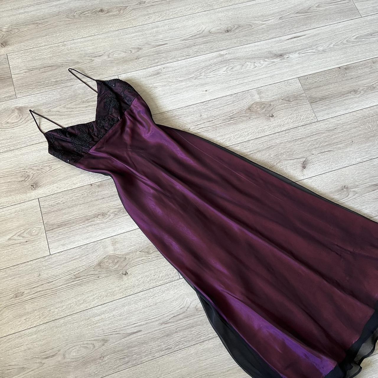 Purple Vintage Elegant Exquisite Black Embroidery Beading Spaghetti Straps Floor Length Formal Satin Lace Ball Gown Evening Dress Birthday Party Dress Prom Dress gh3834
