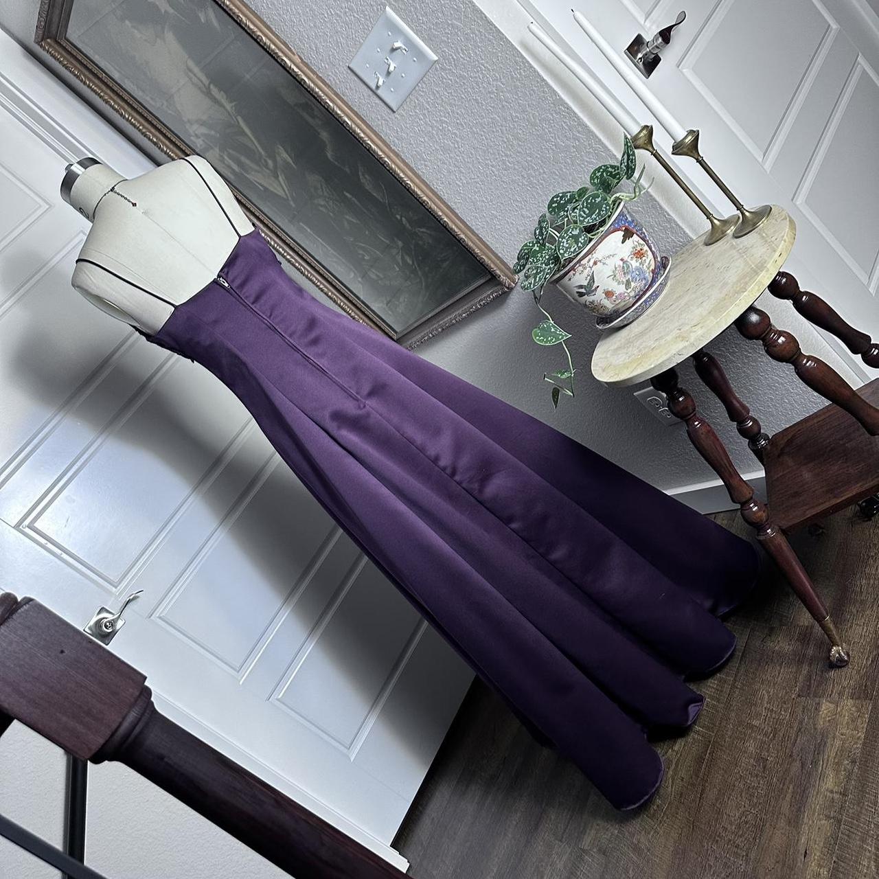 Purple Vintage Fashion Elegant Exquisite Beaded Long Spaghetti Strap Satin prom dress Evening Dress Party Dress gh3676