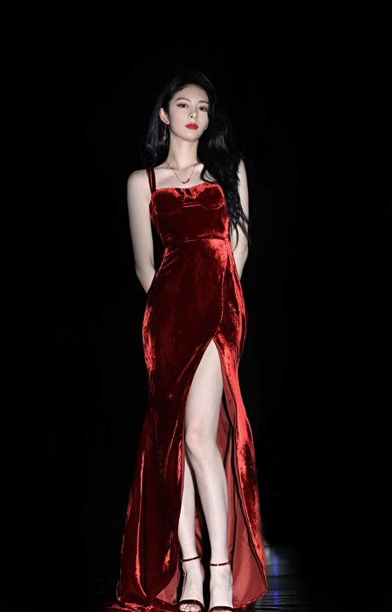 Sexy Mermaid Burgundy Velvet Long Slit Prom Dresses P1028
