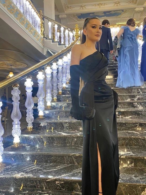 Sexy Mermaid One Shoulder Long Black Slit Prom Dress P1562