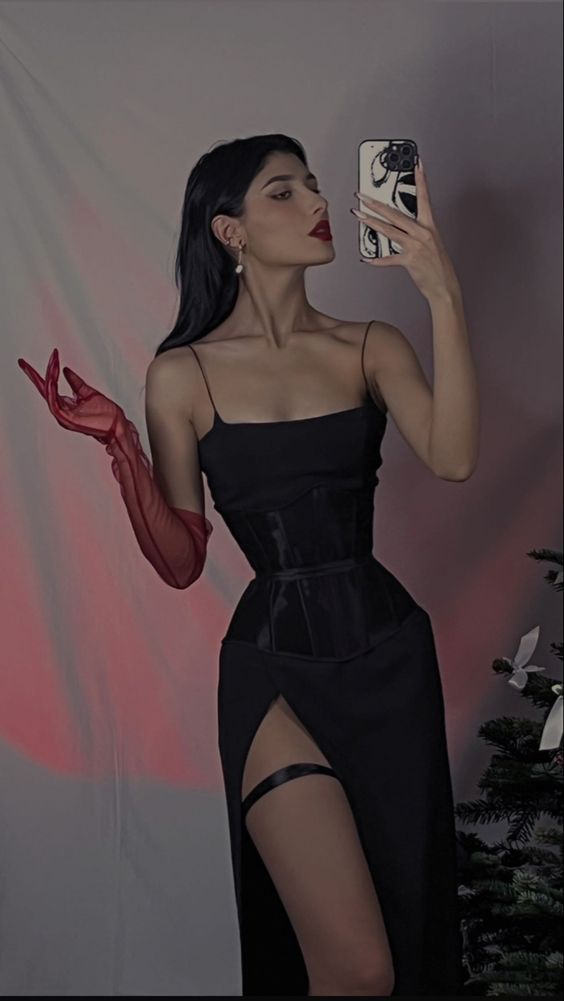 Sexy Sheath Spaghetti Straps Long Black Slit Prom Dresses P1569