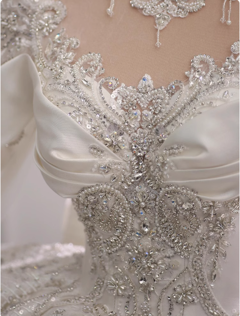 Long Sleeve French Style Sparkling Rhinestone Floor-Length Princess Wedding Dress P2491