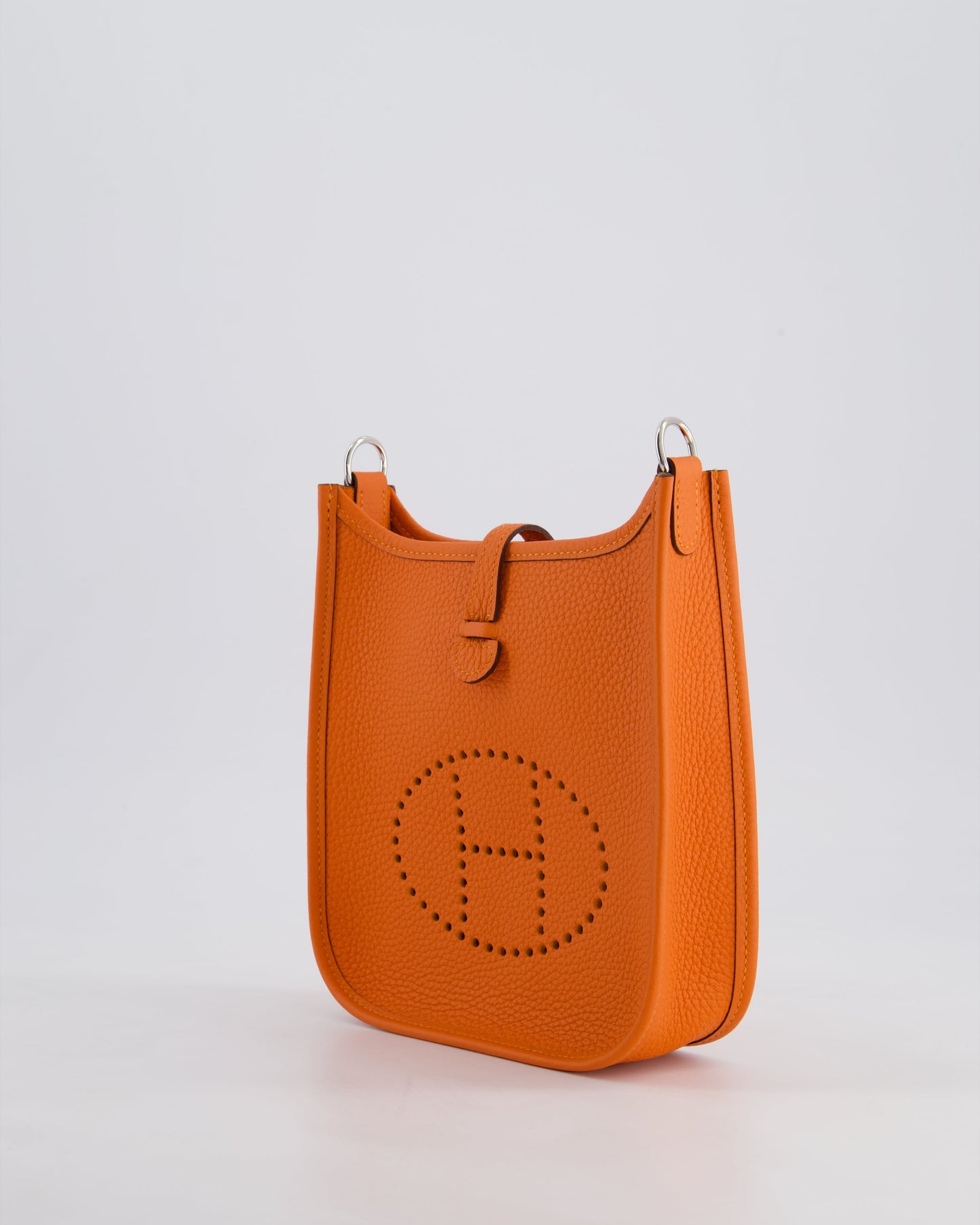 Hermès Mini Evelyne 16 Bag in Feu Clemence Leather with Palladium Hardware