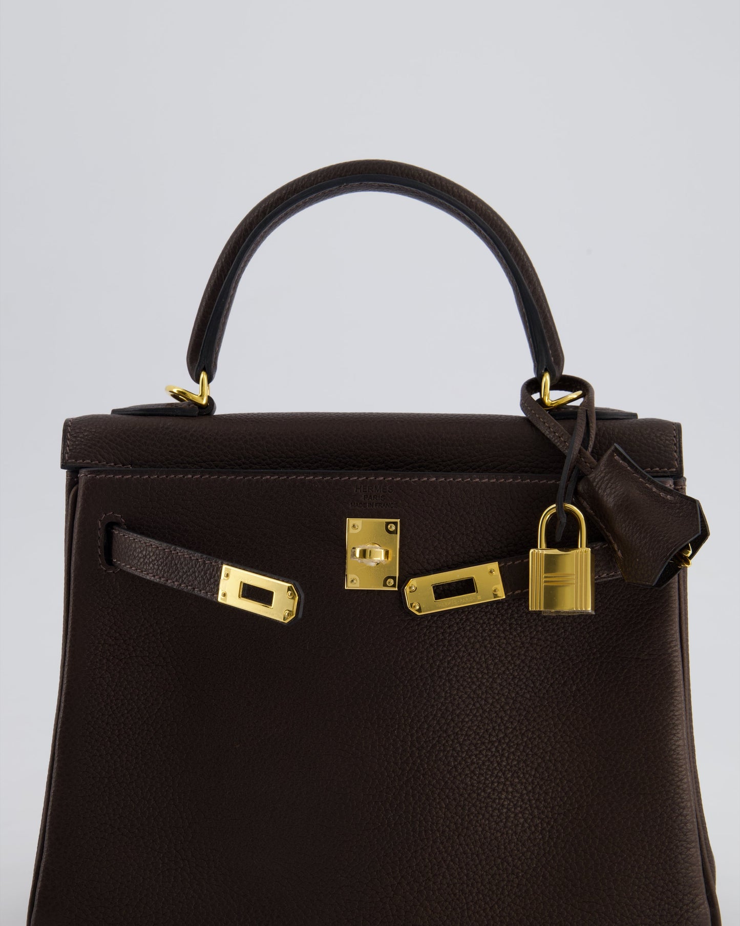 *SUPER RARE* Hermès Kelly Bag 25cm Retourne in Ebene Barenia Faubourg Leather with Gold Hardware