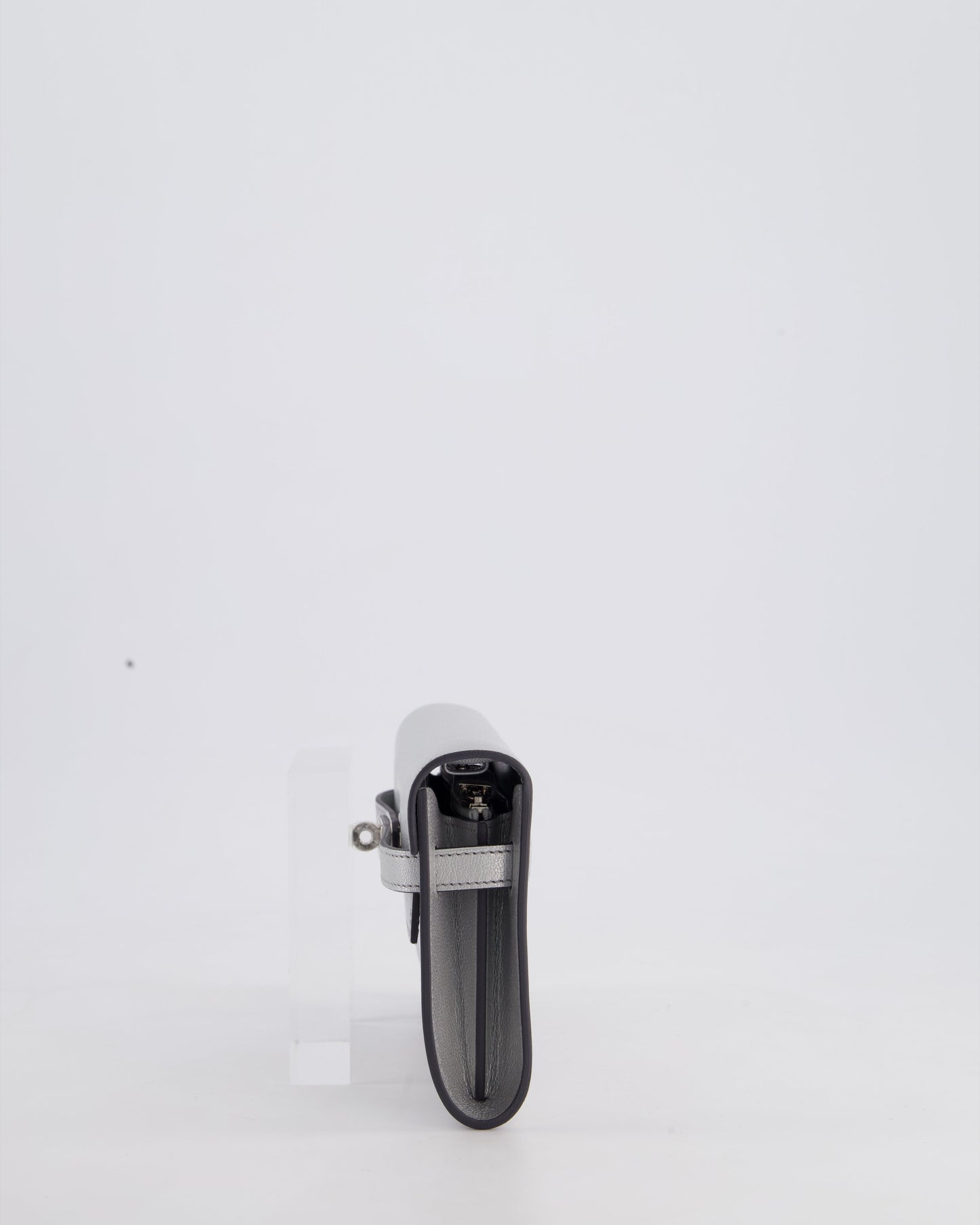 *SUPER RARE* Hermès Kelly To Go Bag in Argent Chevre Chamkila Leather with Palladium Hardware