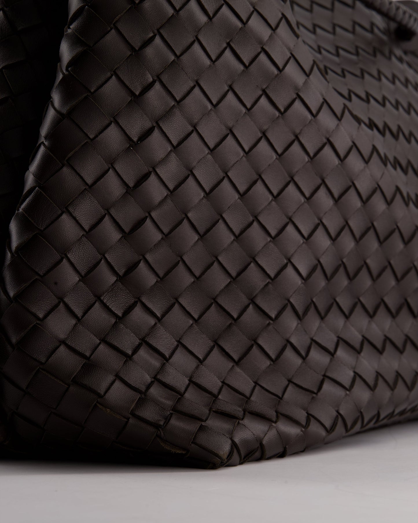 Bottega Veneta Brown Andiamo Large Intrecciato Leather Top Handle Bag with Sliding Cross-Body and Gold Knot Hardware RRP £6,090