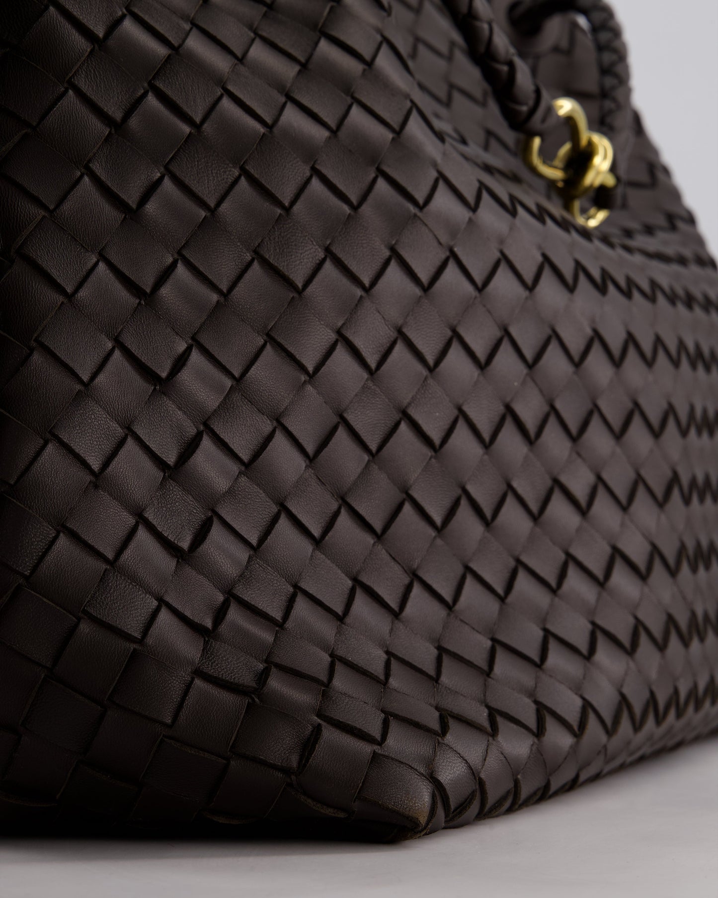 Bottega Veneta Brown Andiamo Large Intrecciato Leather Top Handle Bag with Sliding Cross-Body and Gold Knot Hardware RRP £6,090