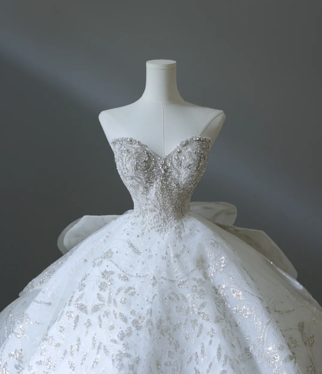 Dreamy Princess Strapless Rhinestone Back Strap Floor-Length Wedding Dress P2558