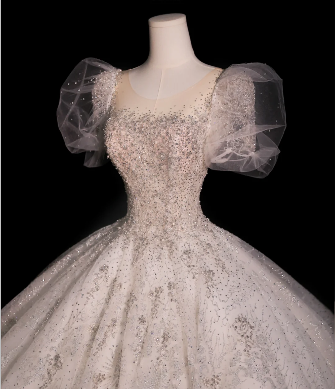 Round Neck Short Sleeve Tulle A-Line Wedding Dress with Glittering Stars P2607