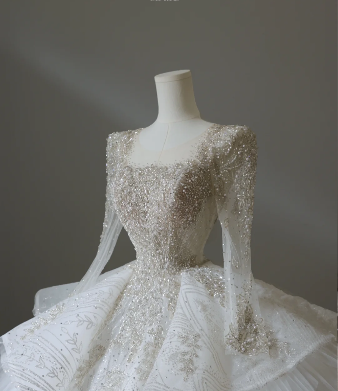 Elegant Square Neck Long Sleeve Beaded Tulle Floor Length Wedding Dress P2574