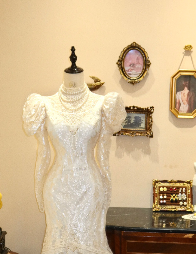 Chic Vintage Mermaid Turtleneck Lace Long Sleeve Elegant Wedding Dress P2768