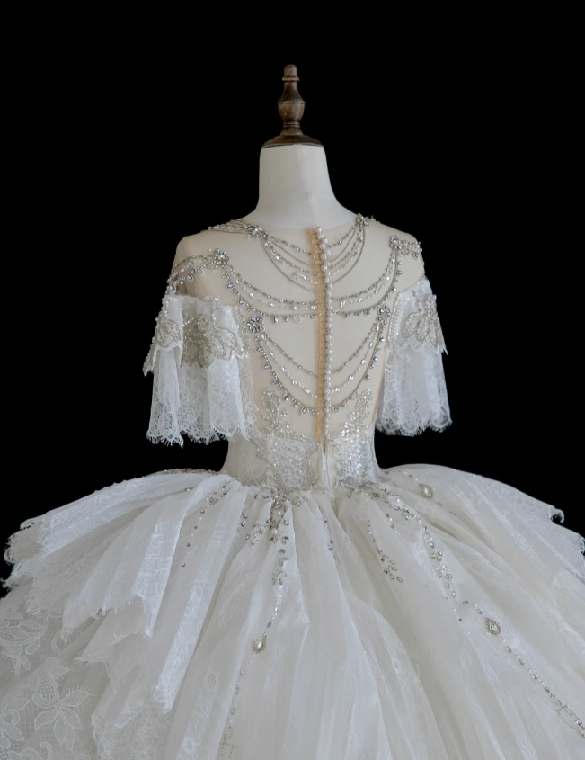 French Palace Lace Beaded Princess Floor-Length Wedding Dress P2884