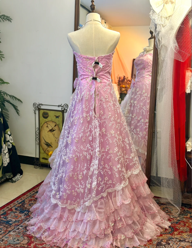 Vintage Purple Strapless Floral Ruffles Floor-Length Wedding Dress P2941