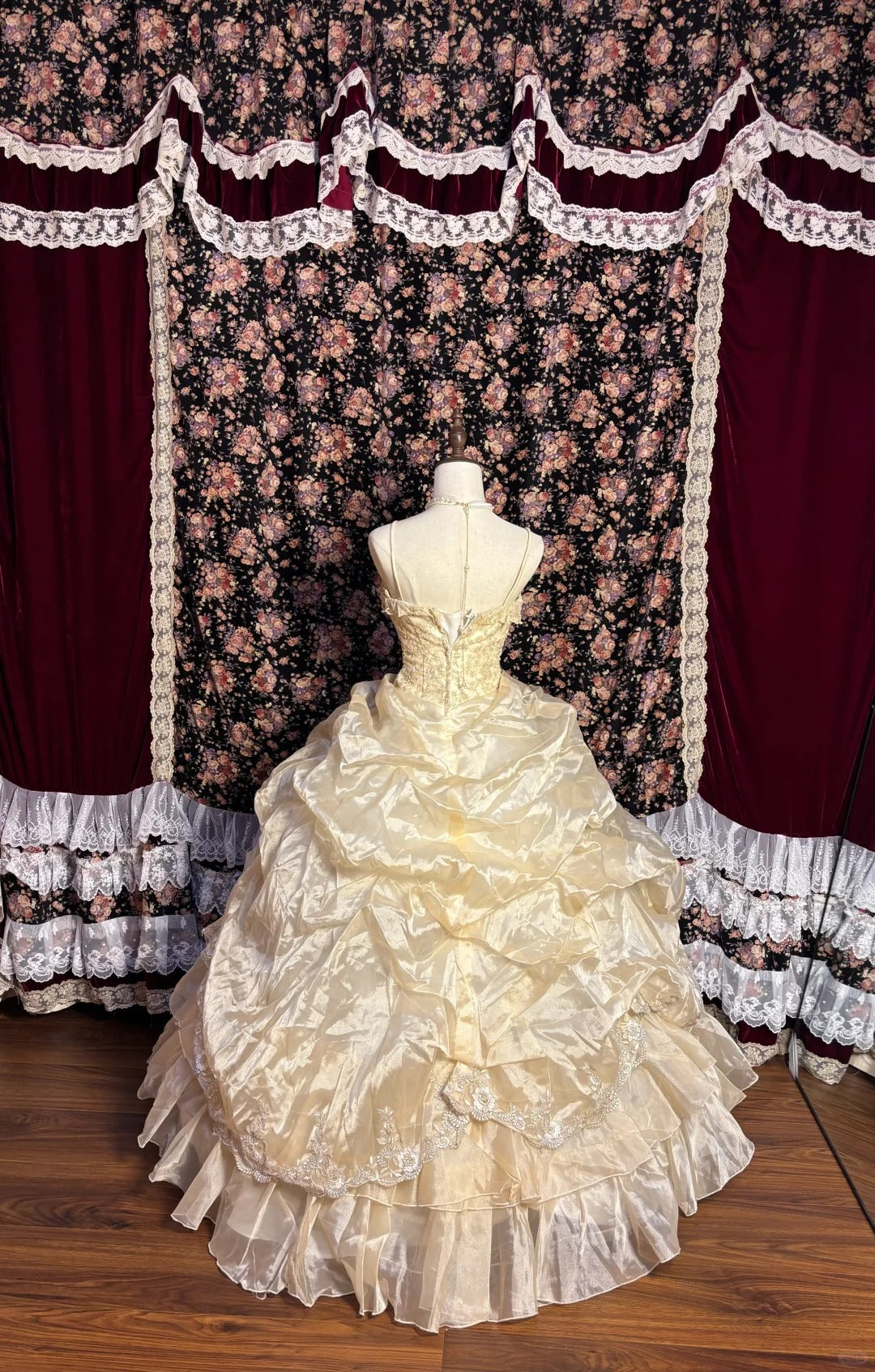 Sweet Princess Strap Cake Skirt Floor-Length Wedding Dress P3017