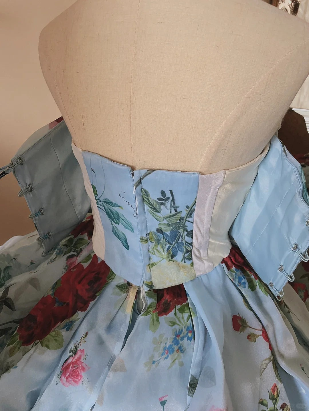 Glacier Blue Rose Print Lightweight Flowing Tulle Strapless Floor-Length Wedding Dress P3075