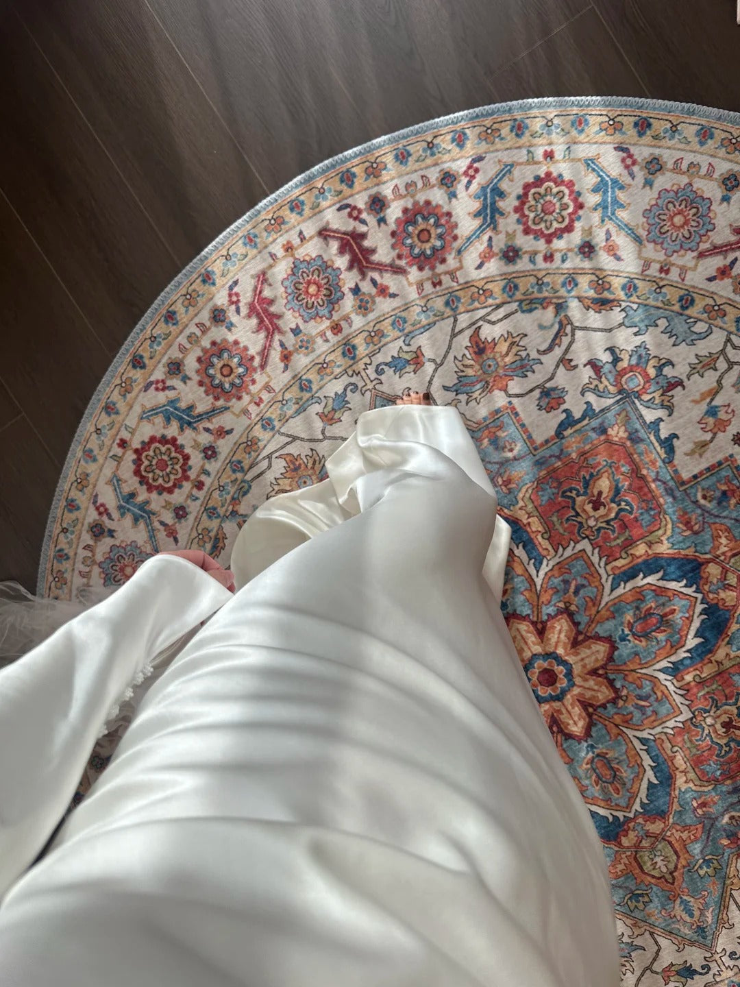 Vintage Lazy Long Sleeve Satin Mermaid Wedding Dress P3092