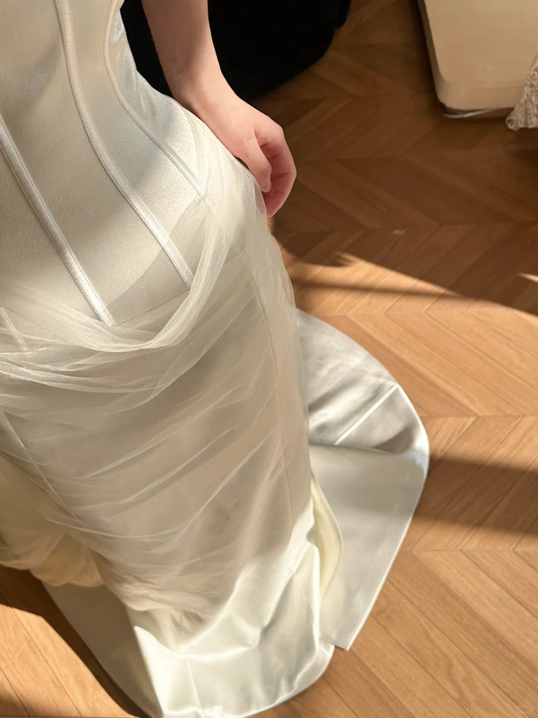 Flowy Strapless Herringbone Bodice Satin Train Wedding Dress P3101