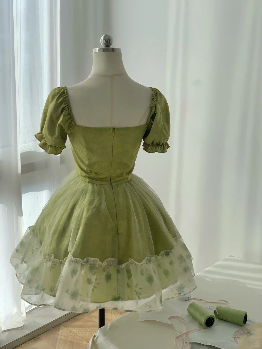 Vintage Emerald Green Short Sleeve Waisted A-Line Homecoming Dress P3173