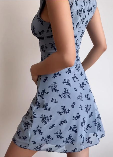 Retro Cute Girl V-neck Slim Print 19th Birthday Homecoming Dress P3532