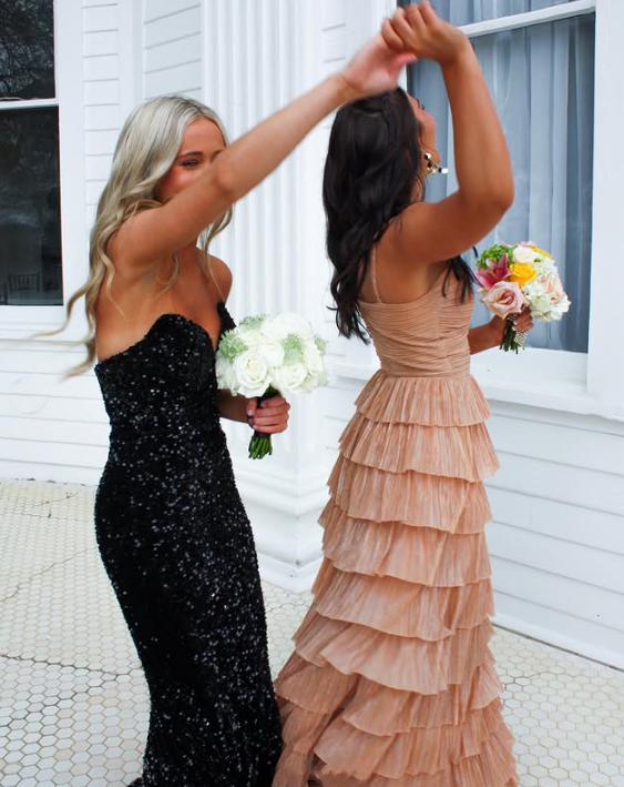 Nude elegant spaghetti strap long tulle tiered ball gown formal evening dress party dress gh2881