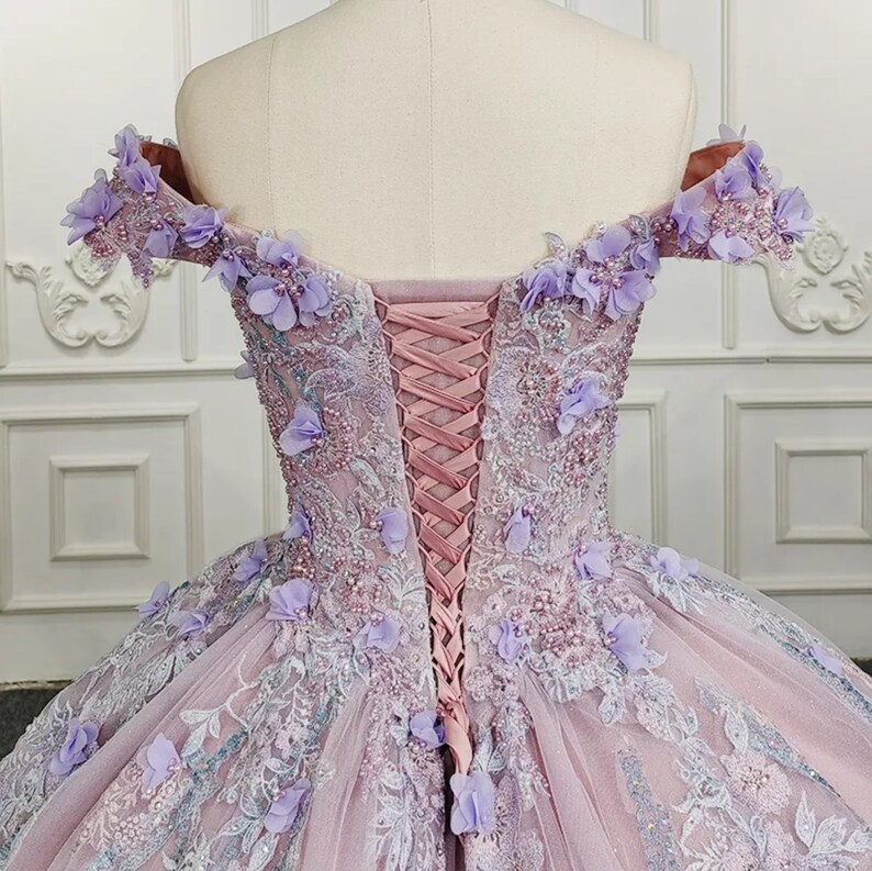 Sweetheart Off The Shoulder Beaded Floral Appliqué Quinceañera Ball Gown fg2711