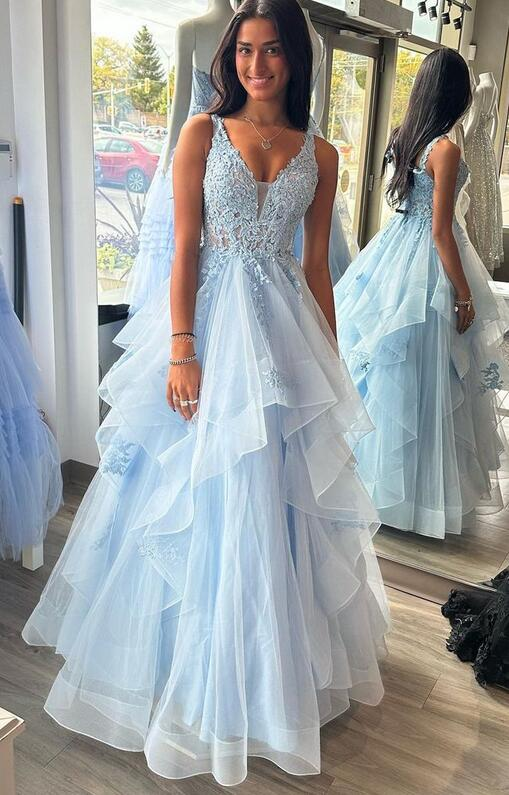 V-neck Tulle Ball Gown Long Prom Dress with Lace Bodice fg5859
