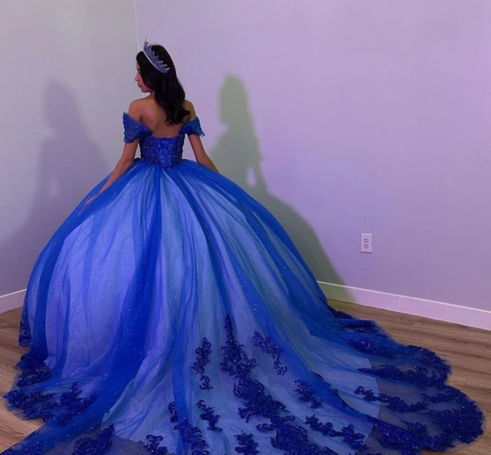 Princess Royal Blue Off The Shoulder Ball Gown Quinceanera Dress For Girls Beaded Appliques Sweet 16 Birthday Party Gowns fg4794