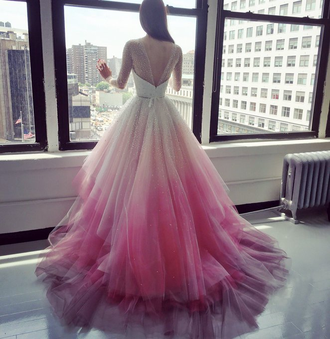 Sparkly Beading Long Sleeve Ombre Wedding Dresses With Layered Bridal prom Gown cg13775