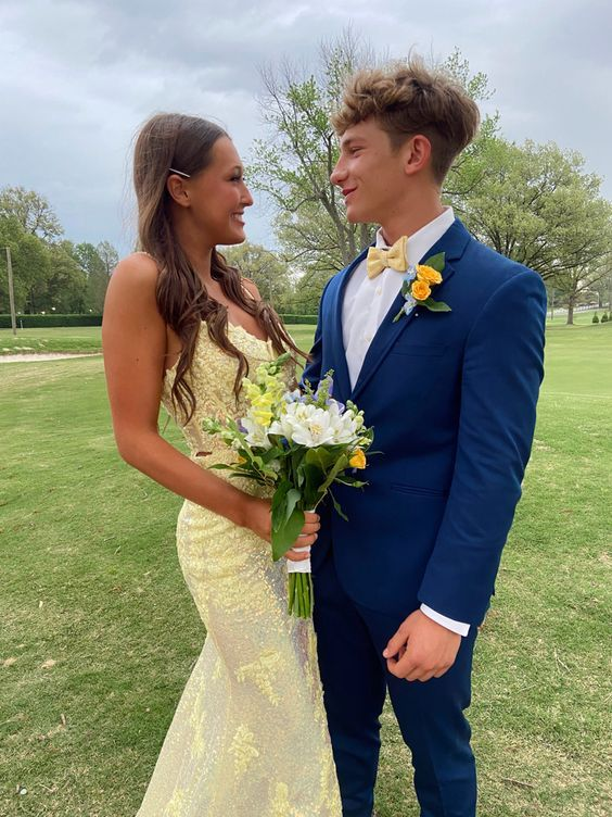Mermaid V-neck Sequined Sweep Train Prom Dresses With Split gh2872