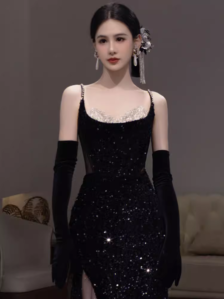 Mermaid Straps Sequin Black Backless Long Prom Dresses P1137
