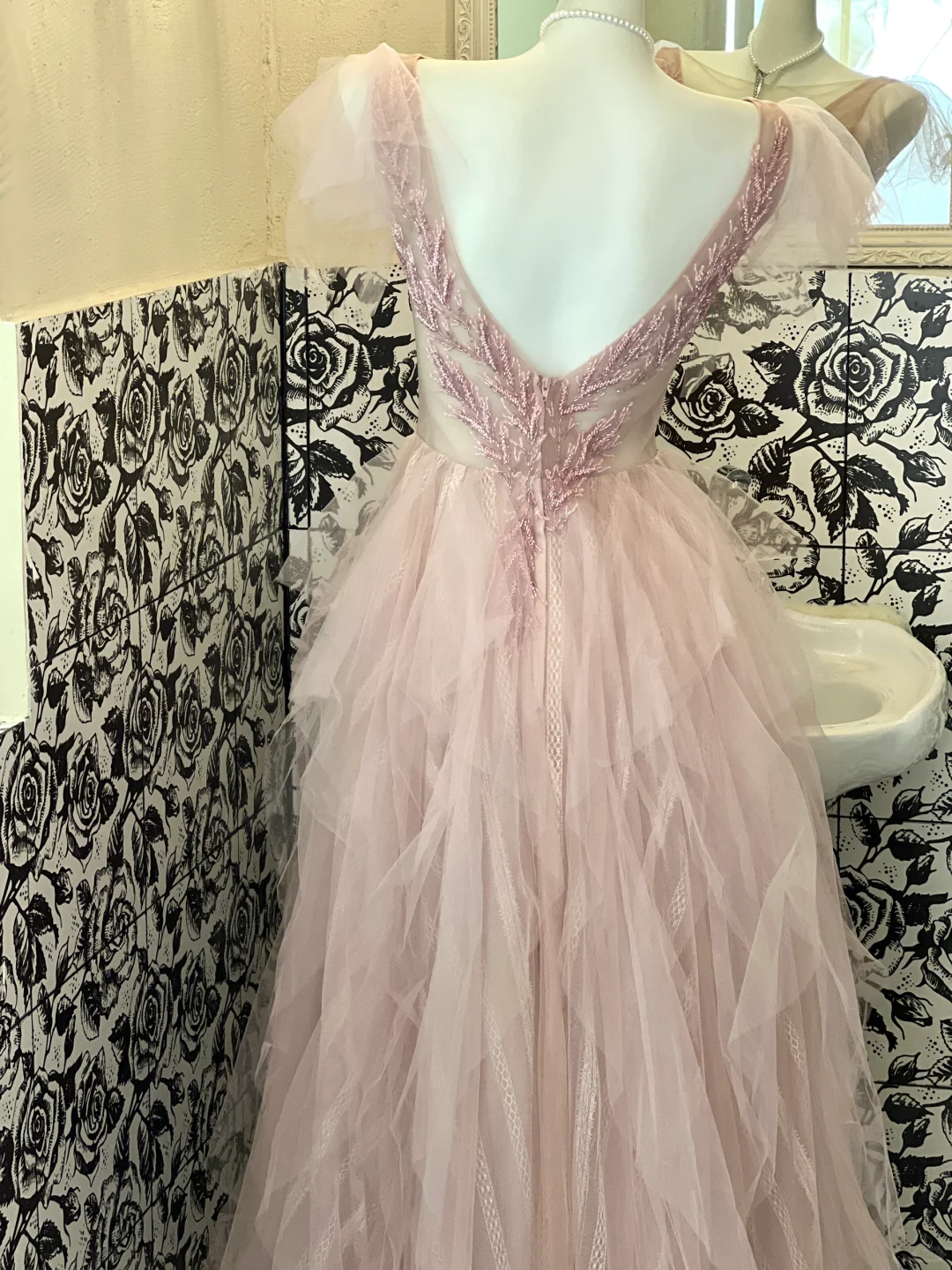 Classic Pink A Line V Neck Beaded Tulle Long Party Dress Prom Dress Formal Dress SH3850