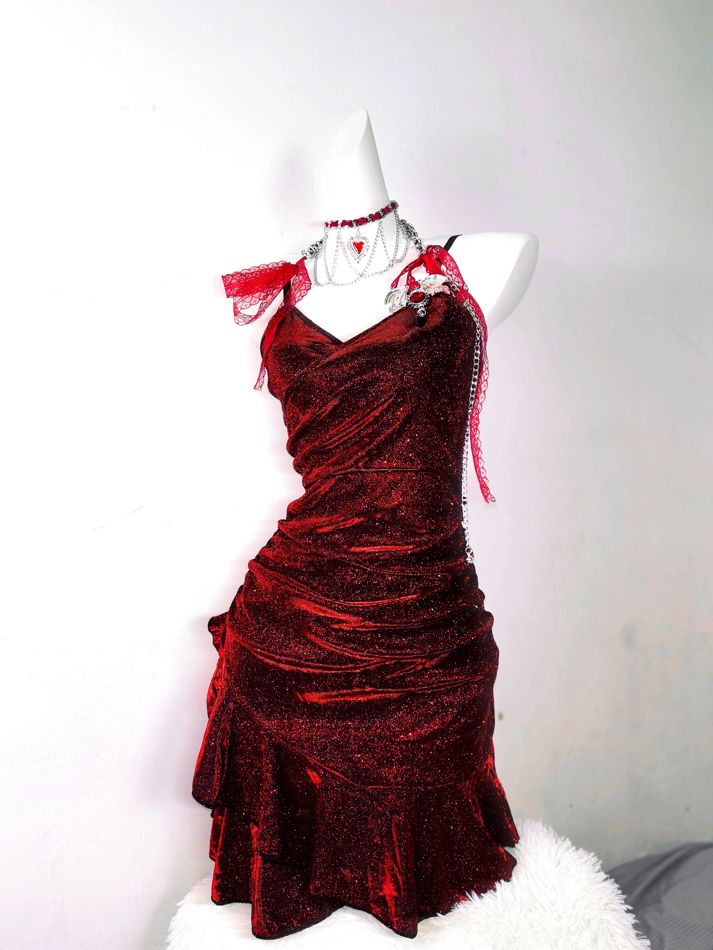 Vintage Spaghetti Straps Burgundy Ruffle Short Homecoming Dress Birthday Outfits S608