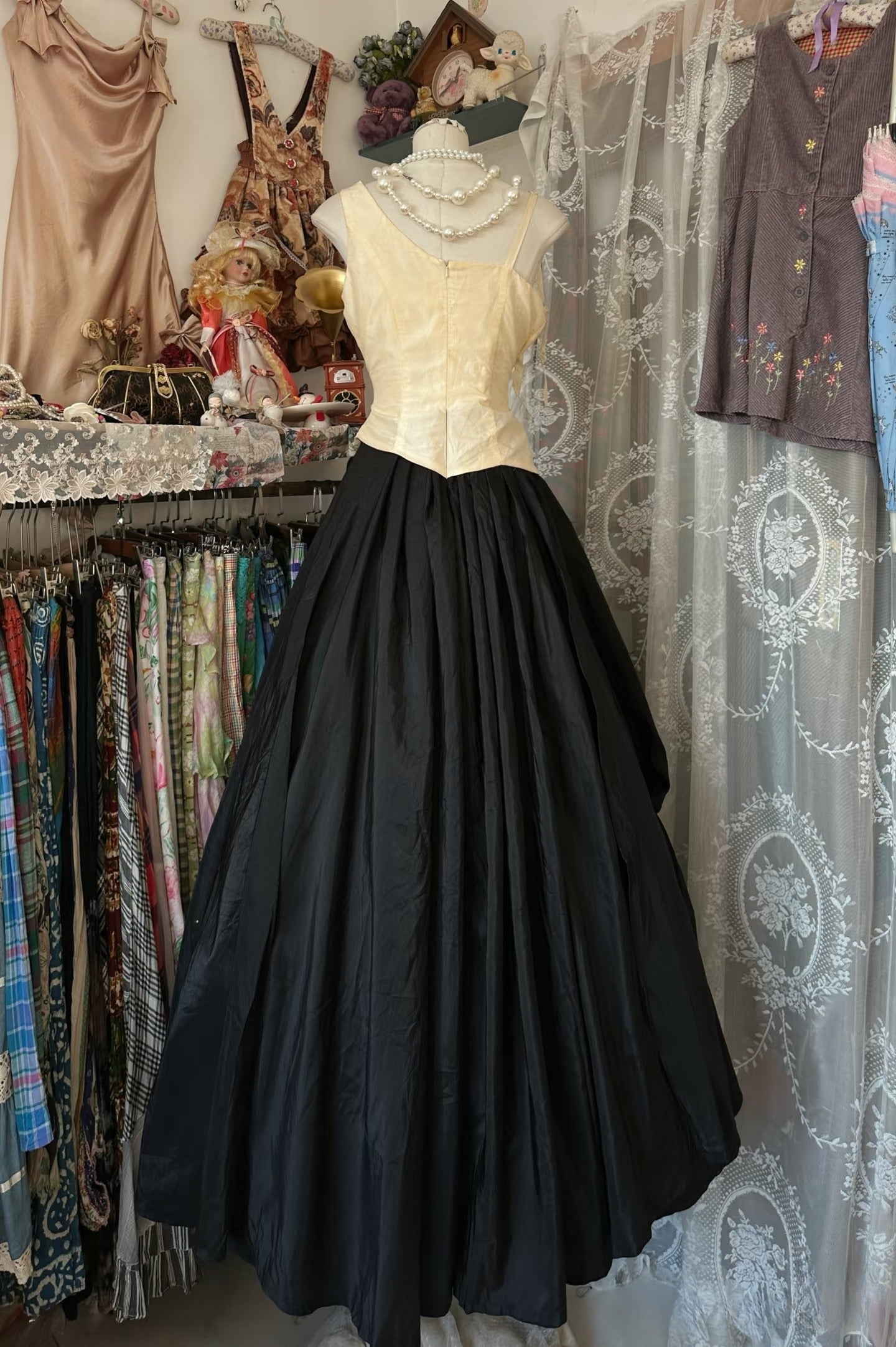 Vintage Ball Gown Sleeveless Long Black Evening Dress Prom Dresses SD1900