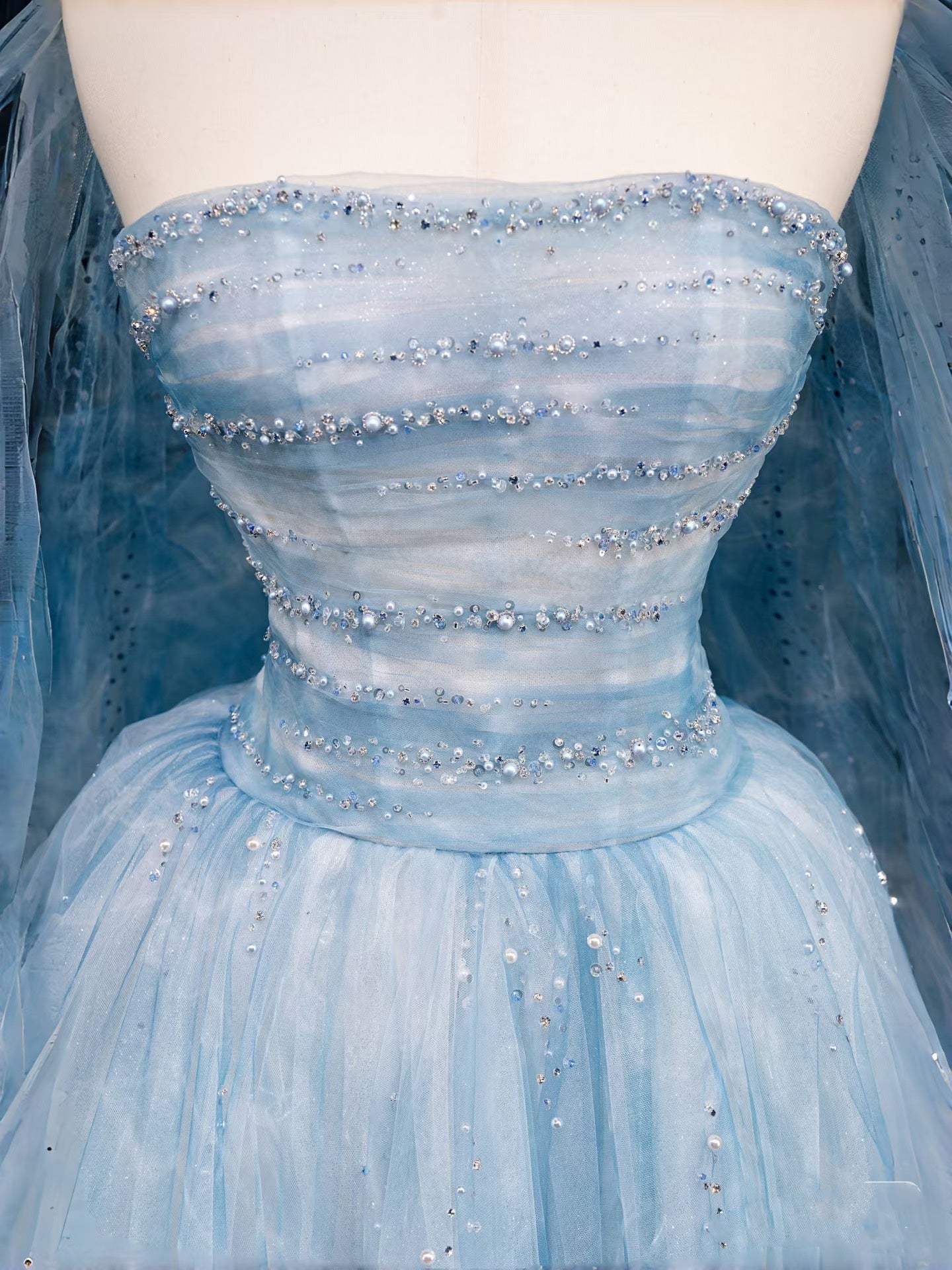 Modest Ball Gown Strapless Blue Tulle Long Prom Dress Party Dress Graduation Dresses D2739