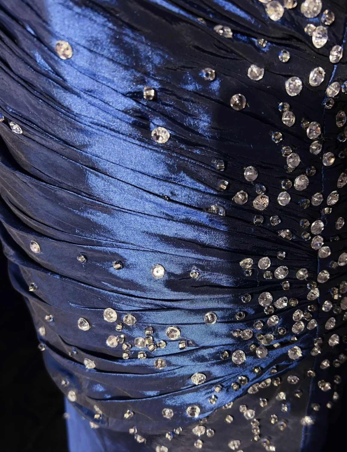 Navy Blue Vintage Fashion Exquisite Beading Long Satin Floor Length Ball Gown Evening Dress gh3636