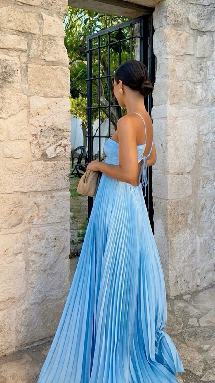 Elegant A line Spaghetti Straps Blue Chiffon Long Prom Dresses Formal Summer Wedding Guest Dresses Wedding Guest Outfit W0258