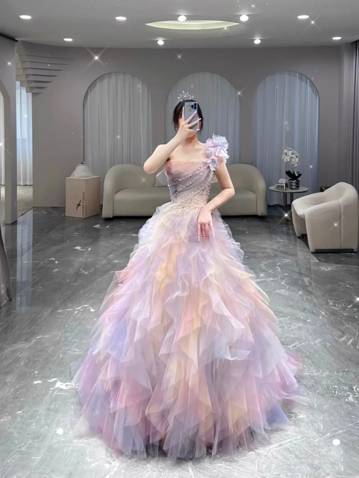 Pretty Ball Gown One Shoulder Lilac Tulle Long Quinceanera Dress Formal Short Sleeves Flowers Vestido De 15 Anos W0277