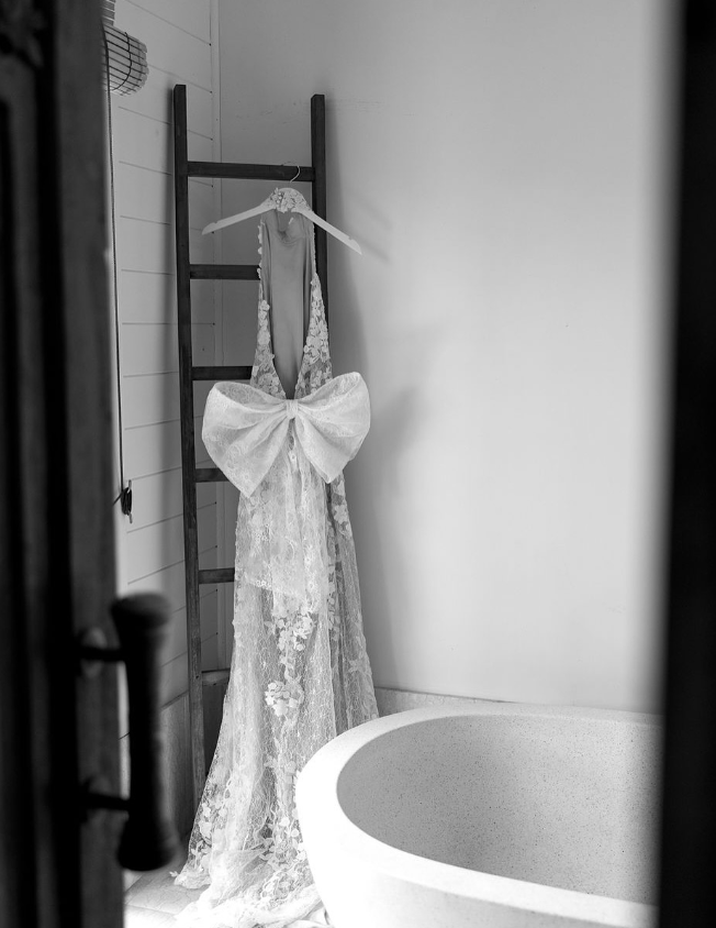 Charming A Line Halter Lace Long Sweep Open Back Wedding Dress with Bow SH2168