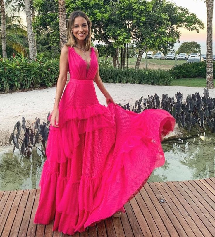 Pink Elegant Sexy V-neck Lace Spaghetti Straps Long Chiffon Ruffle Ball Gown Evening Dress Wedding Guest Party Dress gh3322