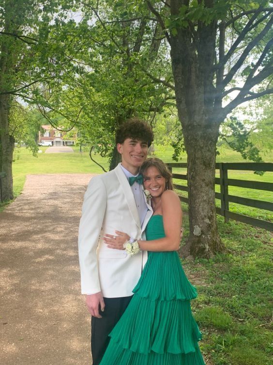 Cream Yellow/Light Pink/Green Fashion Elegant Strapless Long Chiffon Layered Ball Gown Evening Dress Wedding Bridesmaid Party Dress Prom Dress gh3657