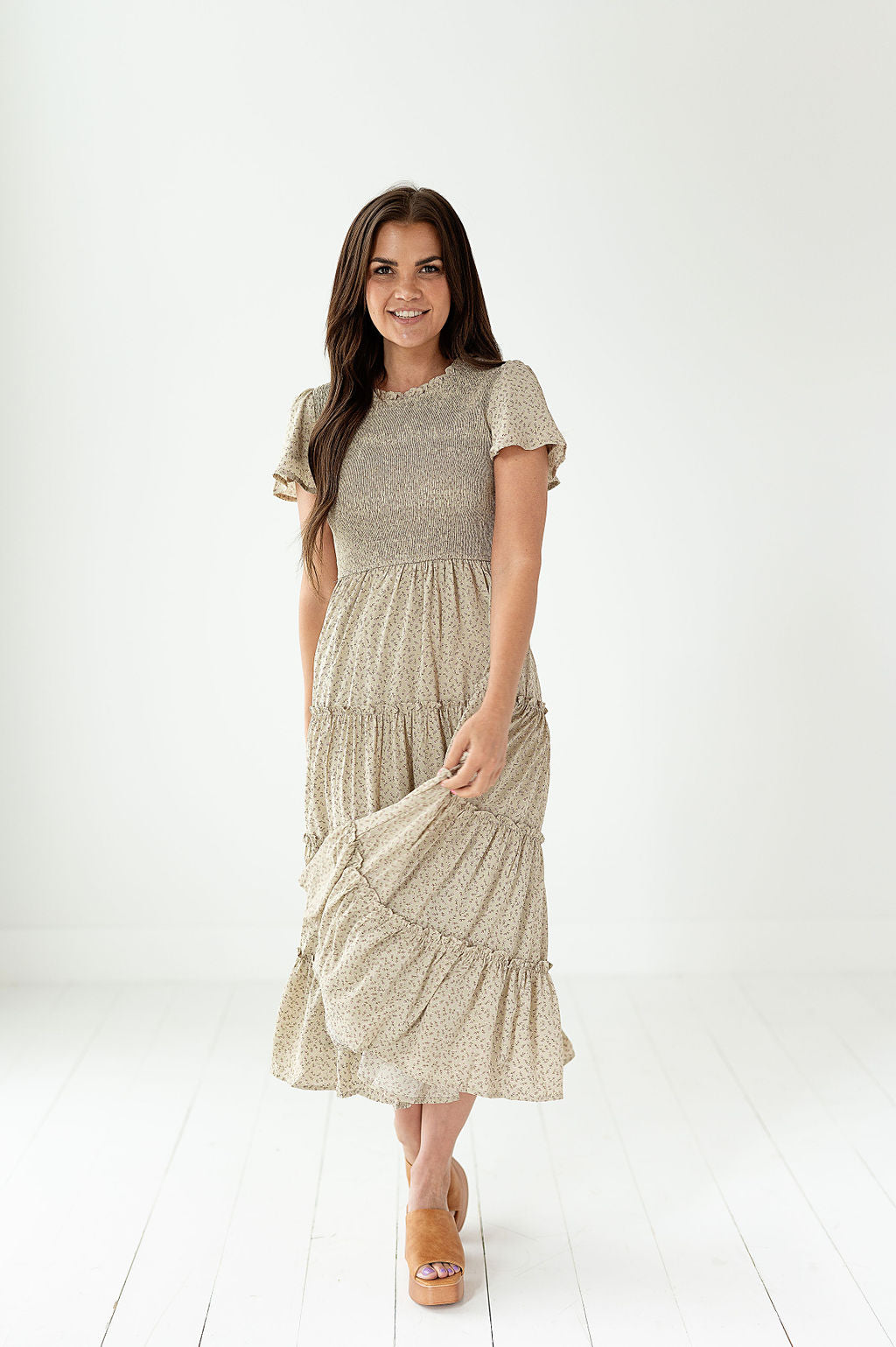 loveedsTM-Quinn Smocked Floral Dress